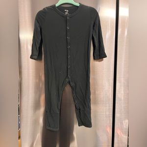 Kyte Baby Snap onesie in Black